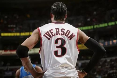 艾弗森篮球风格分析_NBA艾弗森技术特点_nba艾弗森录像