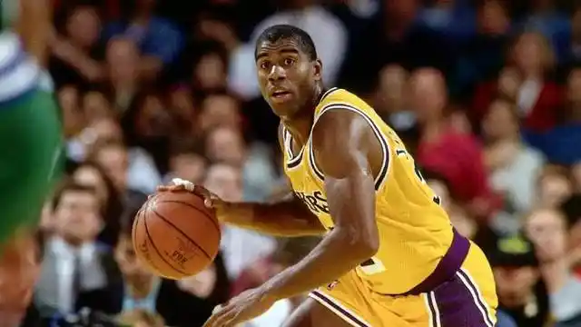 nba退役球衣大全_湖人队史退役球衣_科比退役球衣