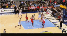 篮球背身单打技巧_nba背身单打集锦_乔丹科比背身单打教学