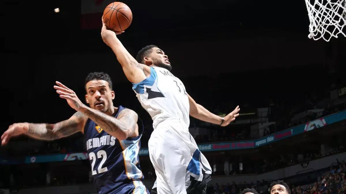 NBA内线球员排名_露天看台内线球员榜单_nba十大内线