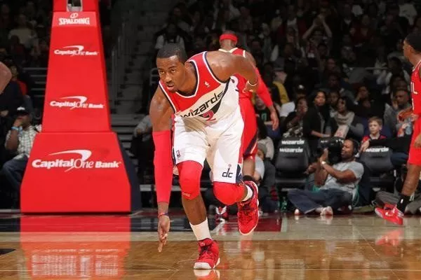 nba史上最快_NBA球员快攻盘点_NBA历史上速度最快的球员