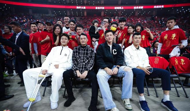 CBA广东男篮直播_周琦加盟广东男篮影响_cba总决赛新疆广东直播