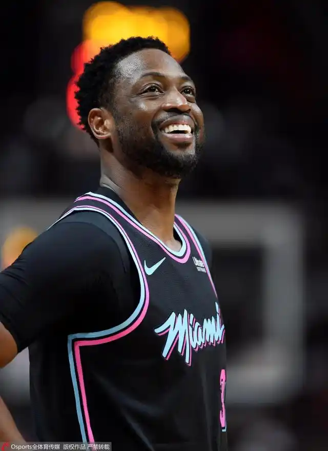杜兰特全明星赛MVP_2017nba全明星三分王_2019年NBA全明星MVP