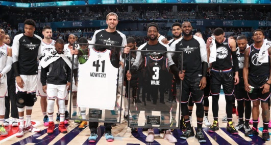 2019年NBA全明星MVP_杜兰特全明星赛MVP_2017nba全明星三分王