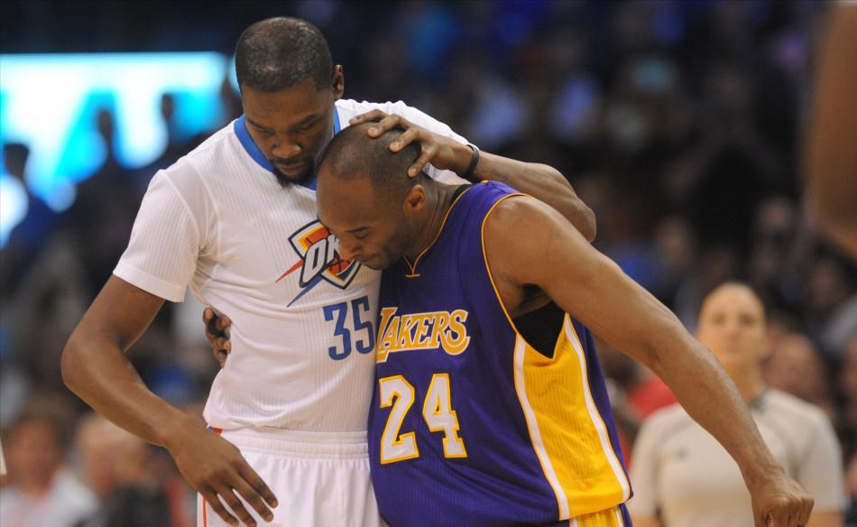NBA短袖球衣时尚潮流_篮球球衣变革历史_nba球队短袖