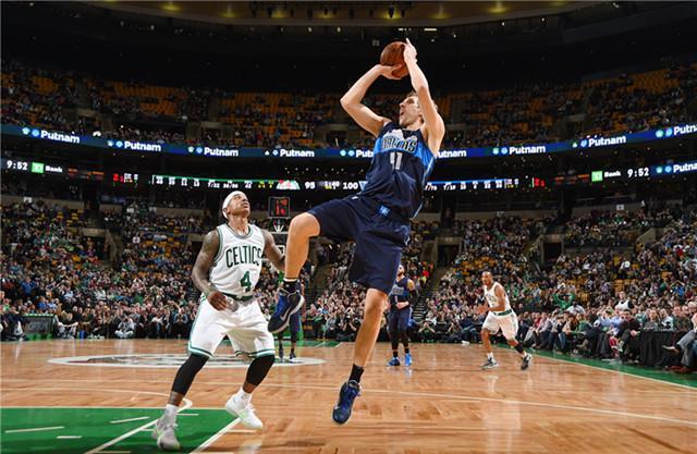 nba球星绝技_库里绝命三分球_NBA篮球绝技排名
