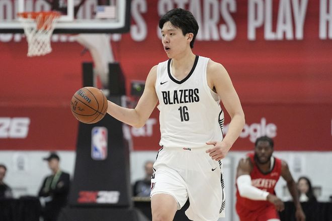 NBA夏季联赛 开拓者队火箭队比赛 杨瀚森全面表现_nba夏季联赛火箭队