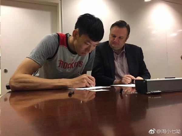 周琦NBA签约_中国球员NBA加盟_周琦NBA回放