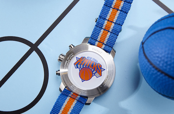 天梭nba合作的表款_彩色腕表定制_SWATCH X YOU系列