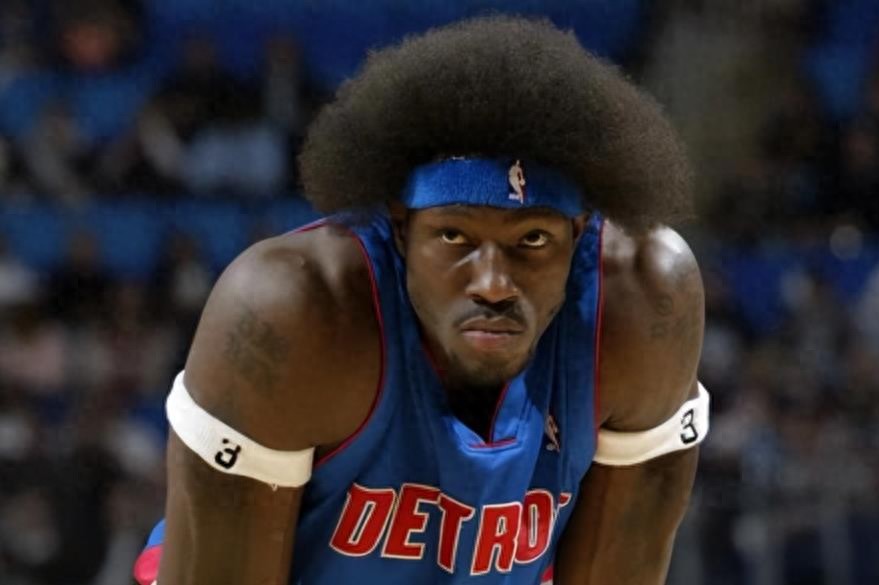盘点NBA历史打架战力榜本·华莱士一拳让阿泰认怂