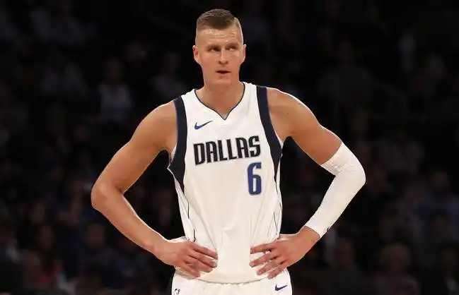NBA现役大前锋排名_nba好的大前锋_小贾伦.杰克逊NBA表现