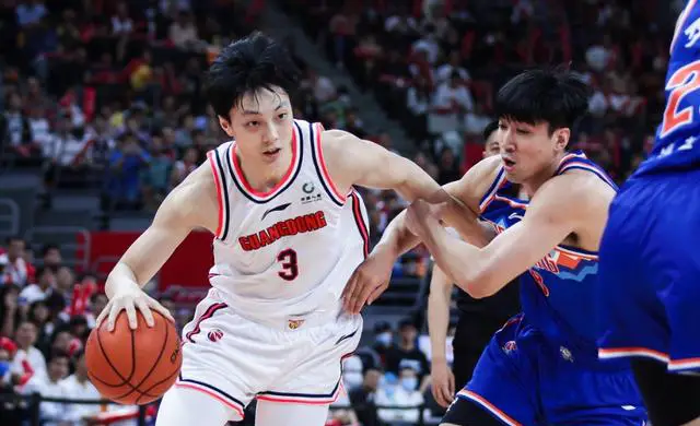 广东男篮三连客战绩分析_新疆男篮对阵广东男篮比赛预测_cba总决赛新疆广东直播