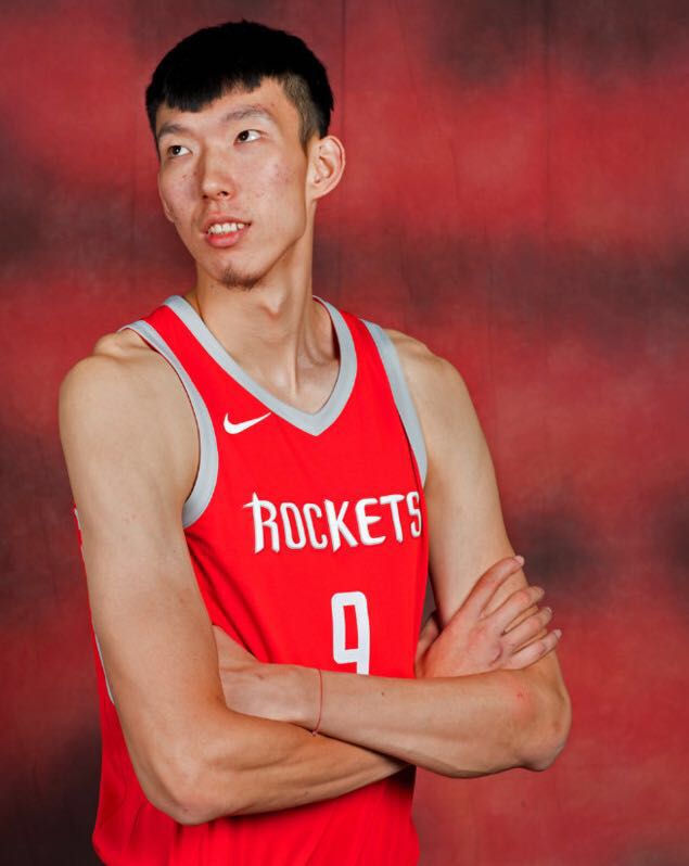 10月22日周琦迎NBA常规赛首秀距上次已时隔1997天