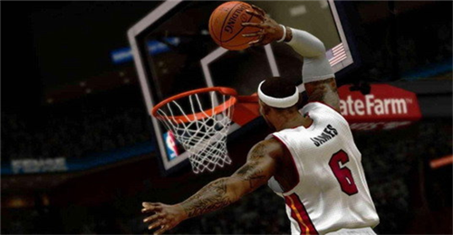 畅玩NBA2K13安卓中文版开启属于自己的篮球殿堂之旅