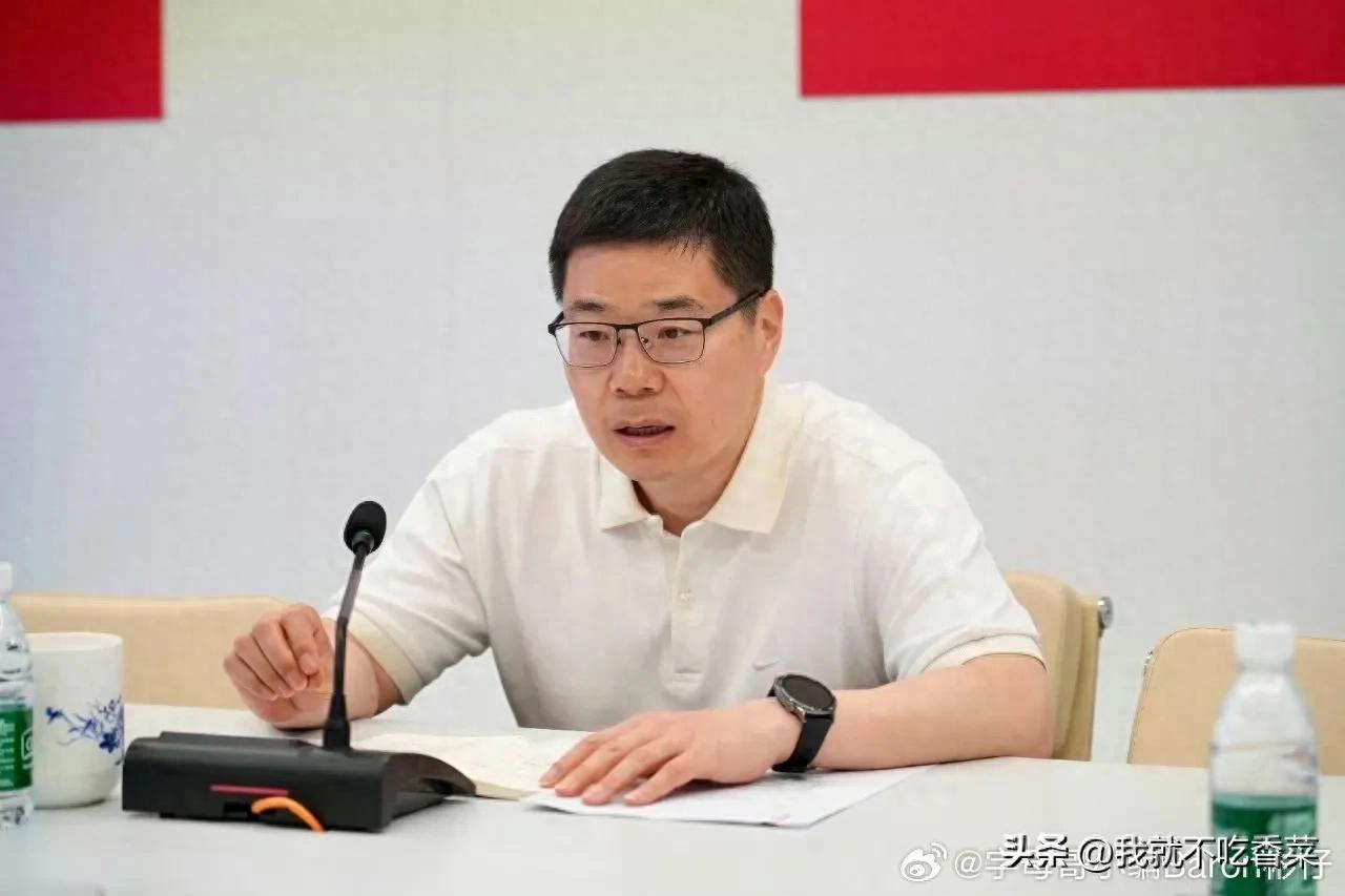 中国篮协召开会议CBA 半决赛决赛裁判队伍升级赛纪零容忍