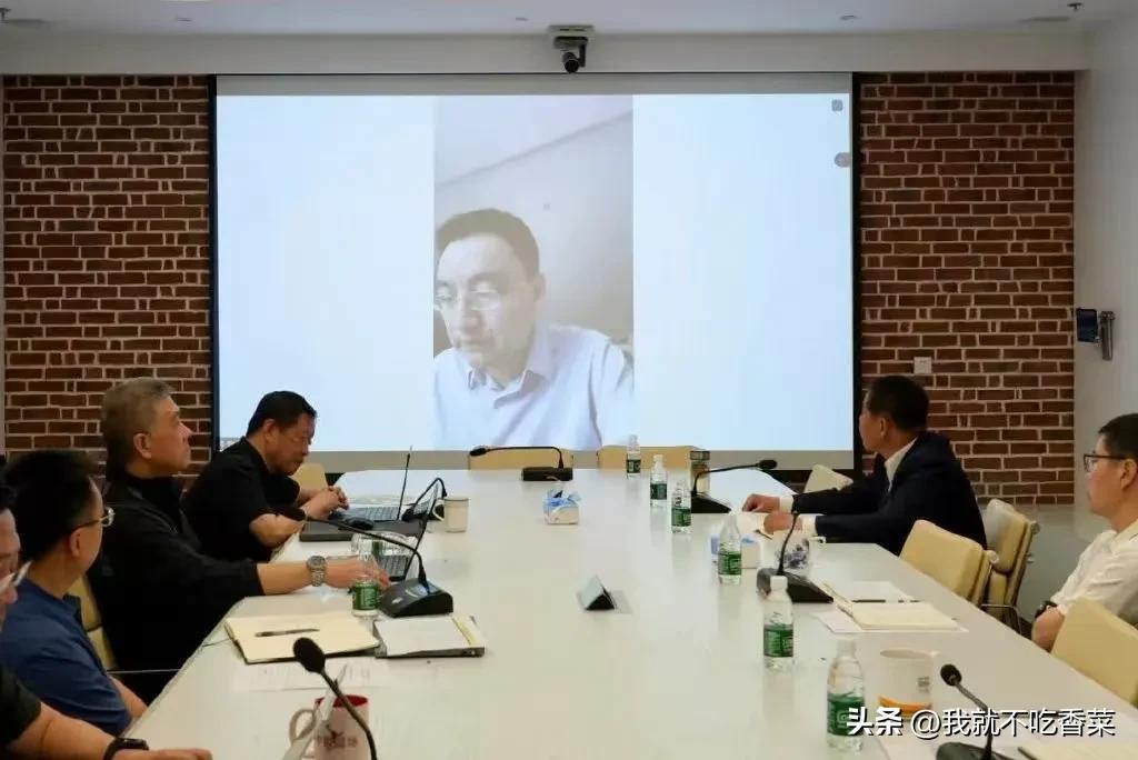 CBA半决赛裁判_中国篮协裁判队伍升级_CBA半决赛决赛裁判国际化