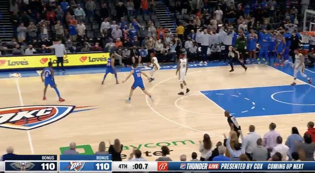 nba绝杀50佳球_NBA10佳球绝杀_湖人里夫斯3分绝杀