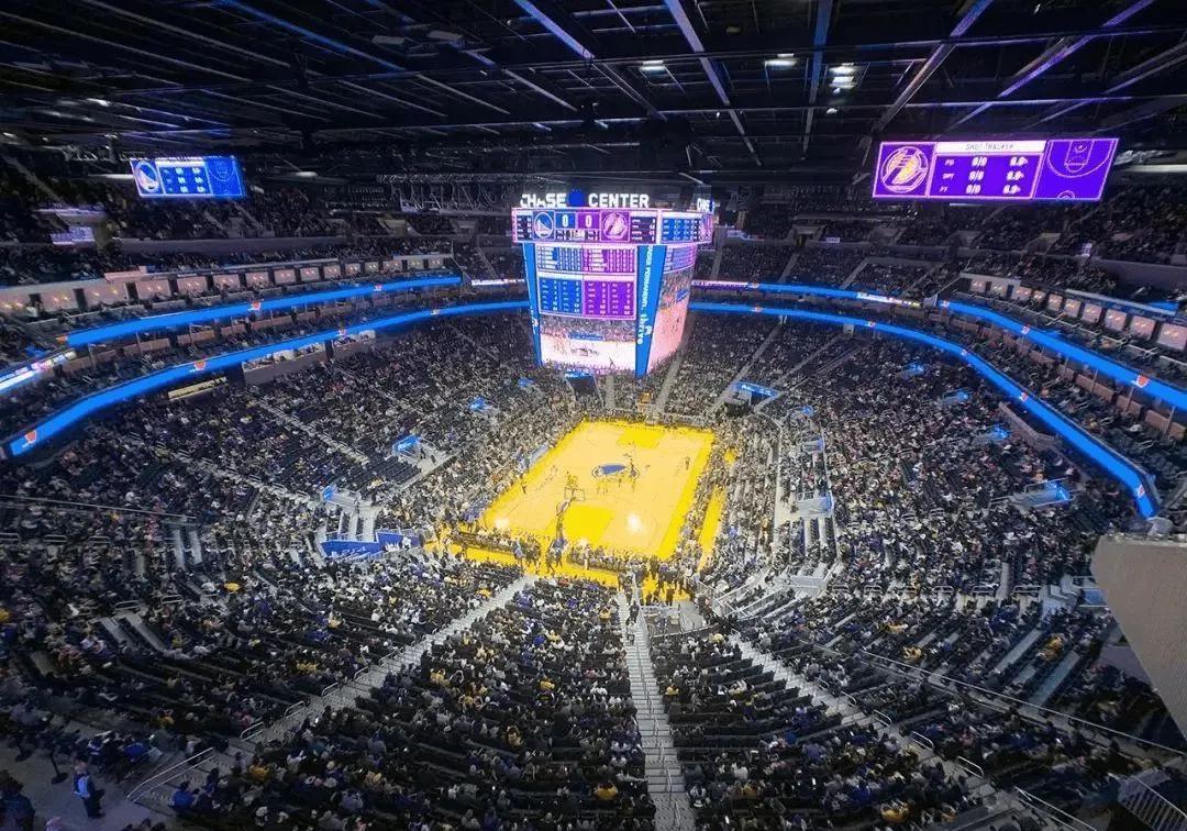 NBA各球队主场容量大揭秘斯台普斯、大通中心等你了解
