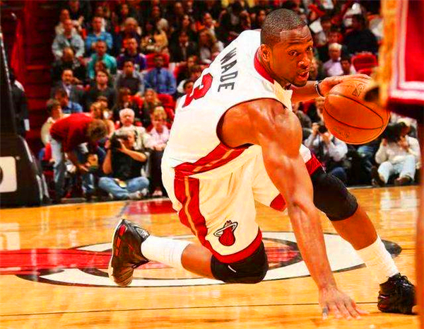 韦德生涯成就_2014nba50大巨星_NBA50大巨星增补名单