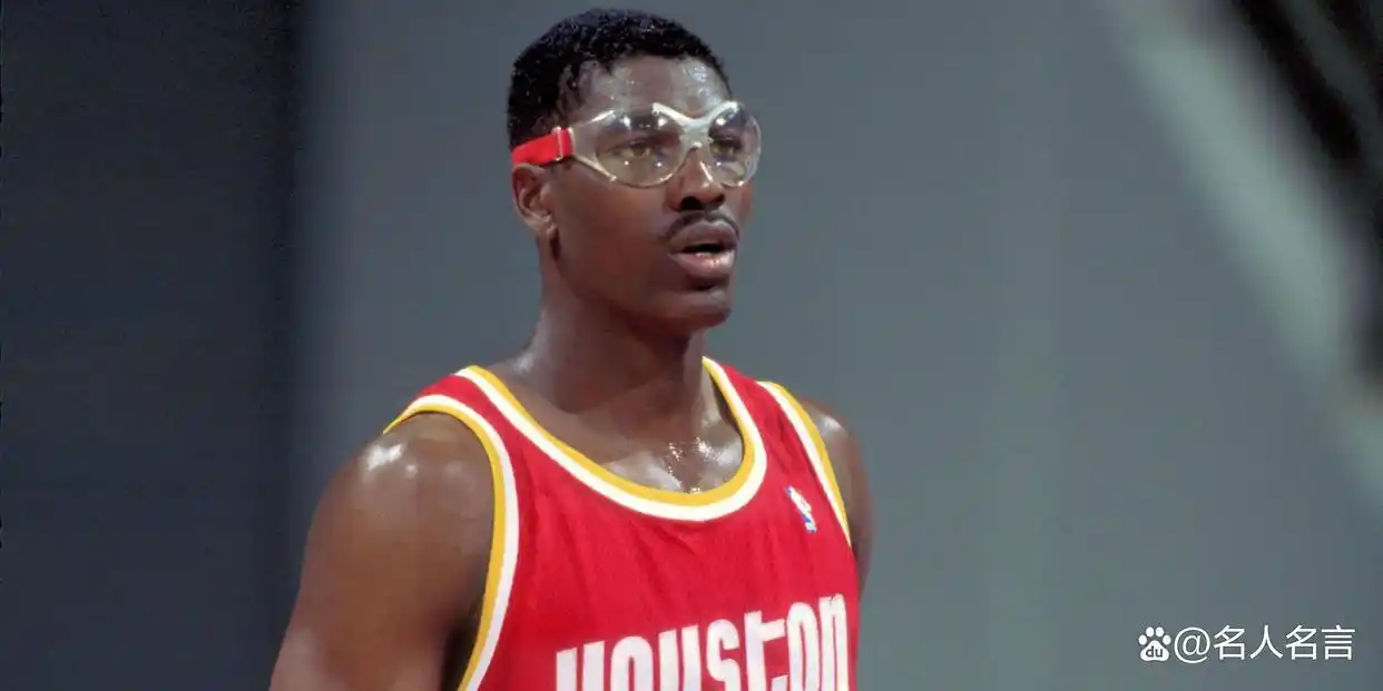 NBA篮板王排名_nba内线篮板_NBA历史上最伟大篮板手