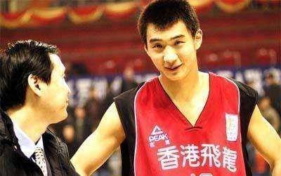 薛玉洋nba_中国球员NBA之路限制_薛玉洋NBA选秀经历