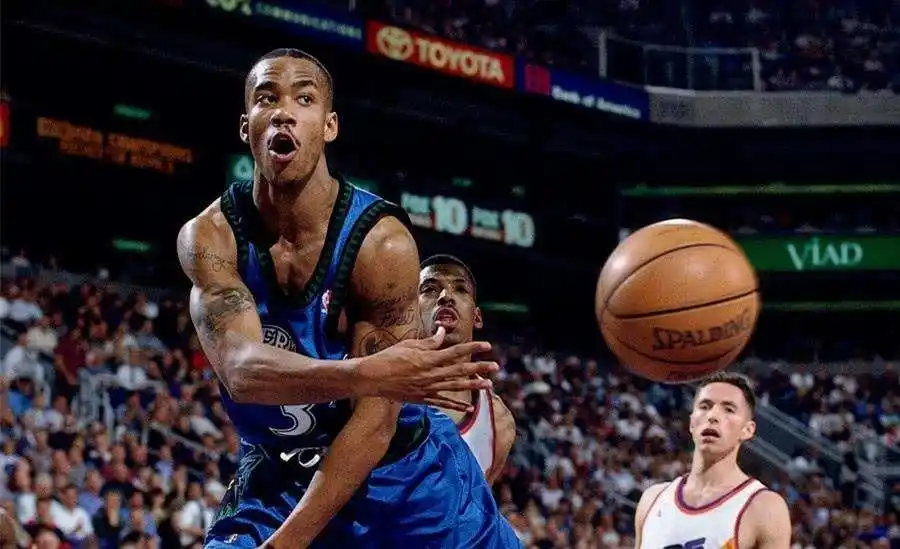 NBA球员顶薪合同对比_周琦NBA与CBA薪水对比_马布里nba薪金
