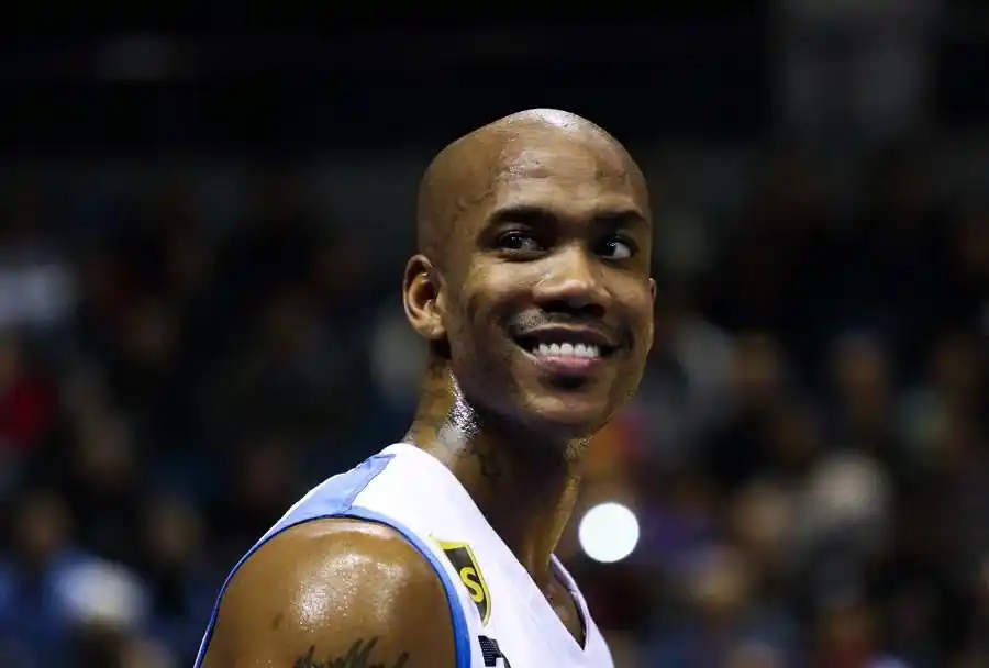马布里nba薪金_NBA球员顶薪合同对比_周琦NBA与CBA薪水对比