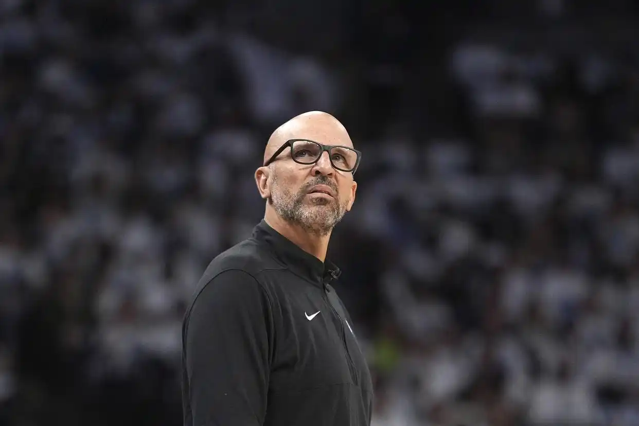 NBA教练年薪排名_nba教练年薪排名_教练赛季带队成绩盘点