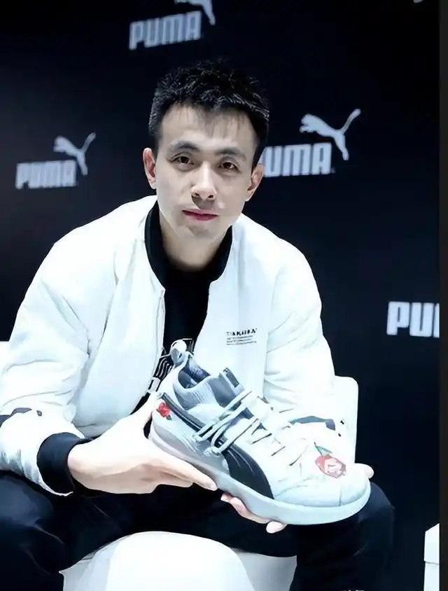 赵继伟辽宁队核心球员_赵继伟篮球生涯回顾_cba辽宁赵继伟