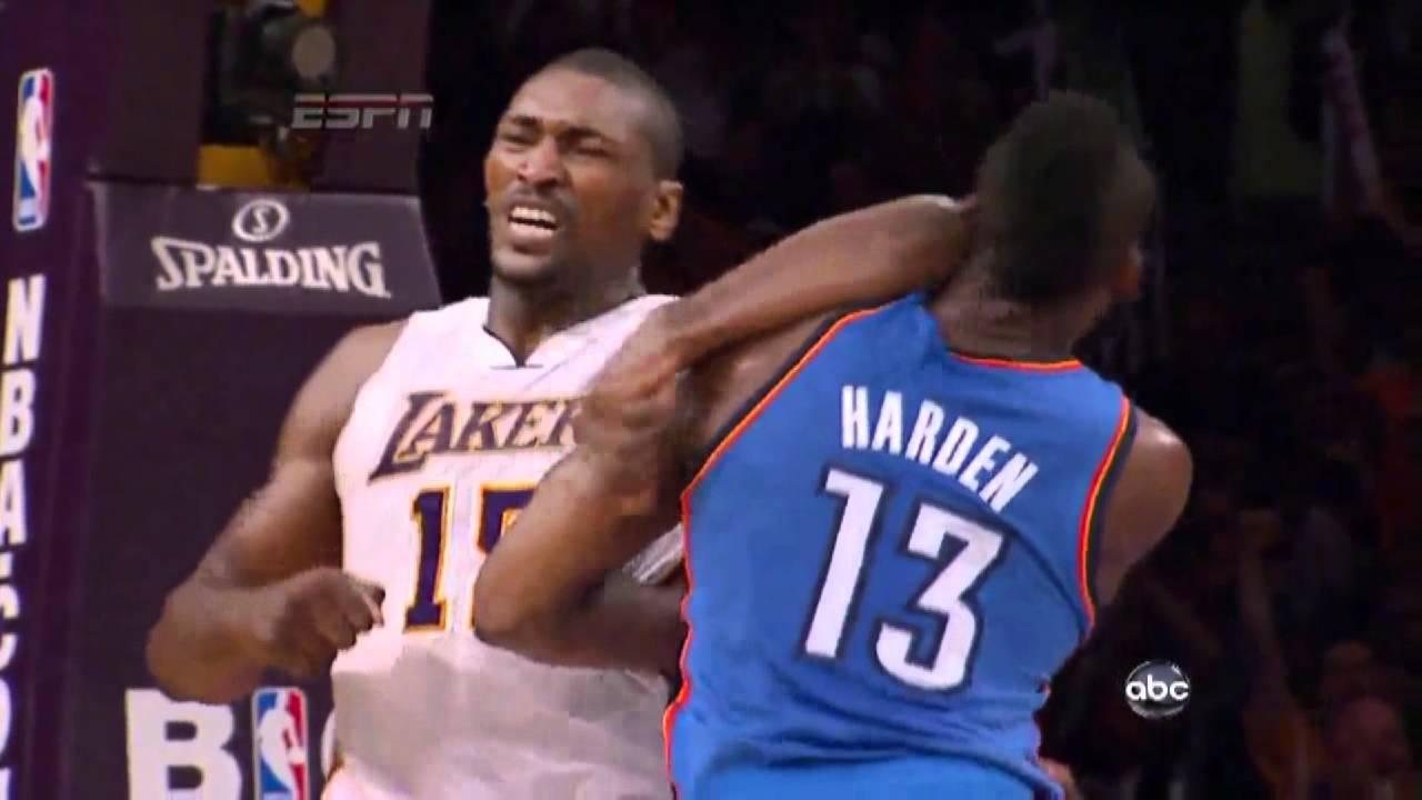阿泰斯特职业生涯_阿泰nba_阿泰斯特数据统计