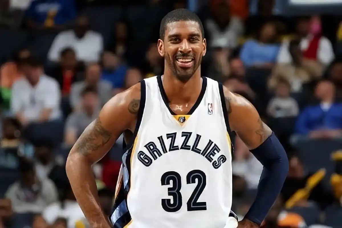 2008年NBA选秀分析_nba5_德里克·罗斯伤病影响