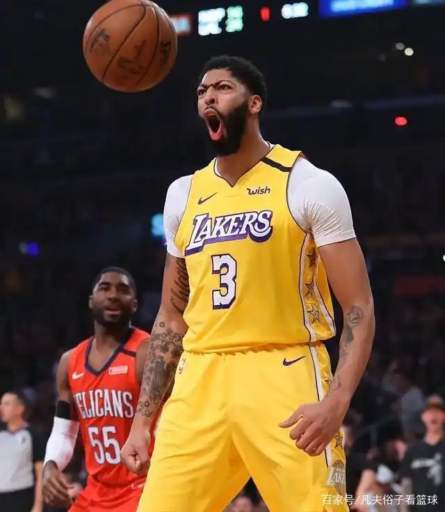字母哥大前锋数据_NBA现役大前锋排名_nba大前锋视频