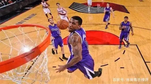 nba篮球故事_NBA球员家庭背景故事_NBA托马斯-罗宾逊背后故事