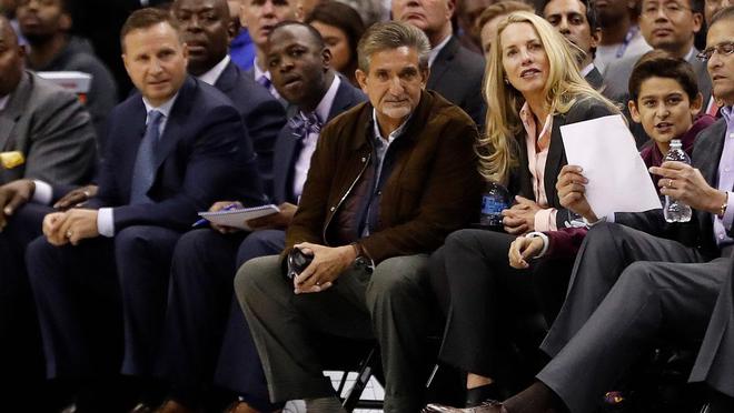 NBA球队易主_NBA球队老板变更影响_湖人队老板变更分析