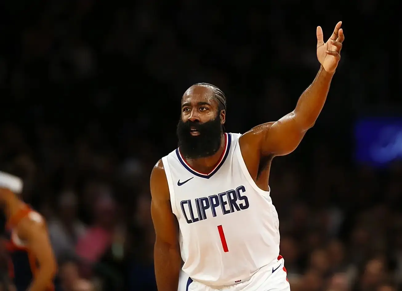 詹姆斯PK哈登数据统计_NBA湖人VS快船比赛结果_nba骑士vs快船