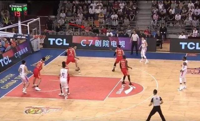 NBA球馆设施配备对比CBA_CBA与NBA球馆效果差异分析_中国nba级别球馆