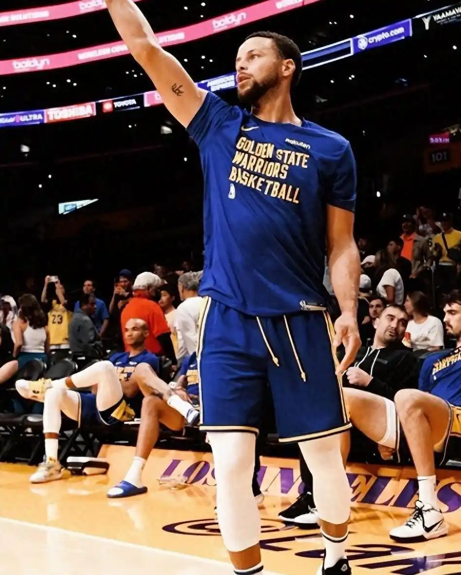 NBA历史上的七位联盟第一人他们的辉煌成就令人瞩目