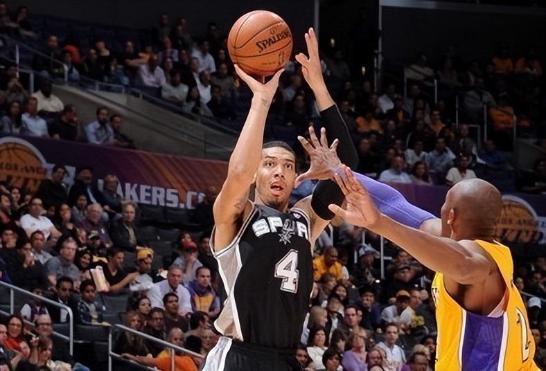 2009年nba选秀大会_斯蒂芬库里选秀分析_2009年NBA选秀重排