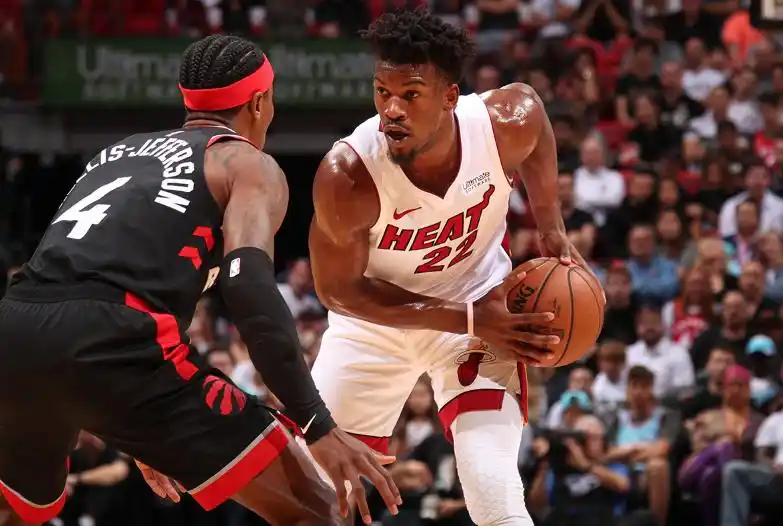 nba热火猛龙_NBA热火对阵猛龙比赛回顾_热火巴特勒数据统计