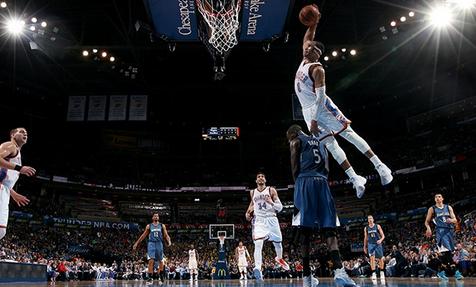 nba谁扣篮最厉害_NBA扣篮天才_詹姆斯平框爆扣