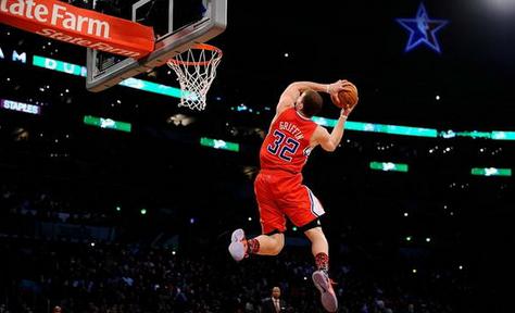 詹姆斯平框爆扣_nba谁扣篮最厉害_NBA扣篮天才