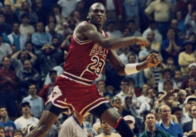 NBA压哨绝杀之王_乔丹生涯压哨绝杀_nba球员绝杀次数