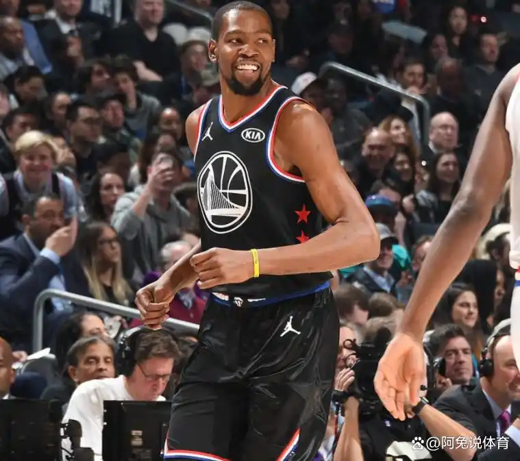 nba脾气最坏的球员_NBA历史上最令人讨厌的球员_NBA球星争议行为分析