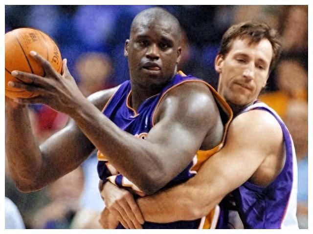 nba历史罚球榜_篮球历史罚球排行榜_卡尔-马龙罚球技术