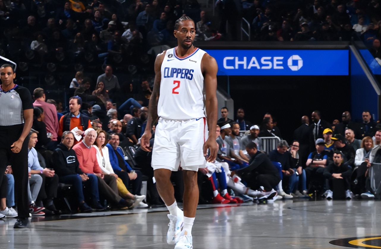 NBA历史防守大师阵容_奥拉朱旺防守能力_nba历史最佳防守