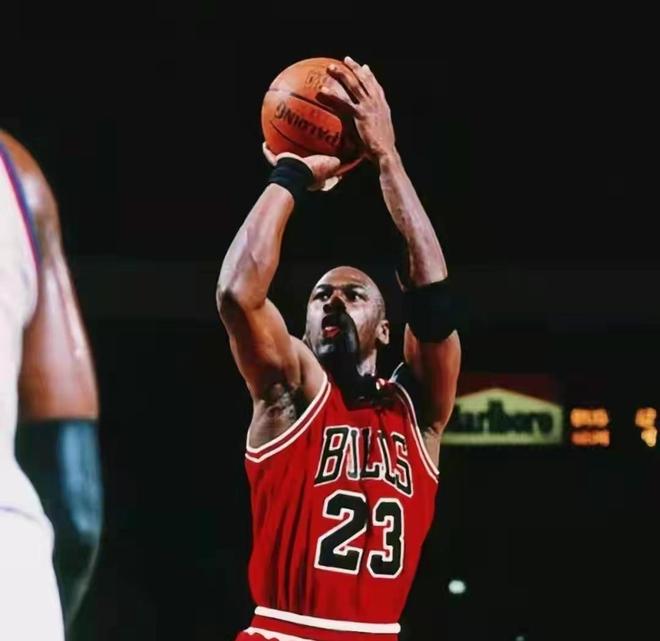 NBA历史罚球命中数前十球员_罚球命中率最高的NBA球员_nba历史罚球榜