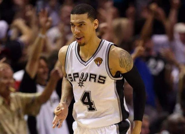 现役季后赛三分球命中率最高球员_nba本赛季三分球排行榜_NBA季后赛三分球命中数排名