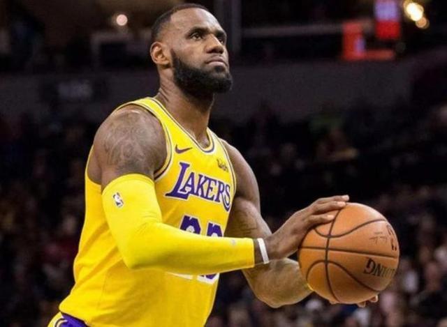 nba本赛季三分球排行榜_NBA季后赛三分球命中数排名_现役季后赛三分球命中率最高球员
