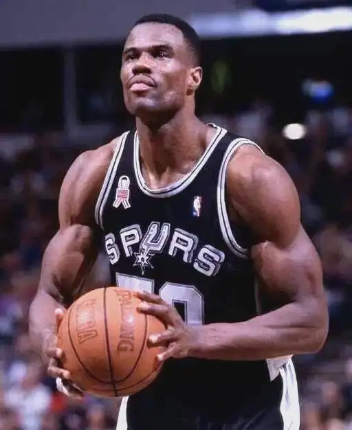 中锋角色演变分析_NBA中锋历史排名_nba著名的中锋