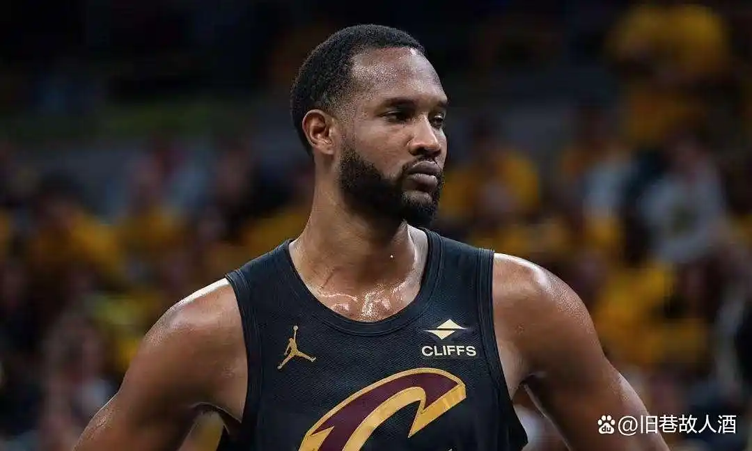 NBA夏季联赛激战正酣美媒中锋分档榜单引热议